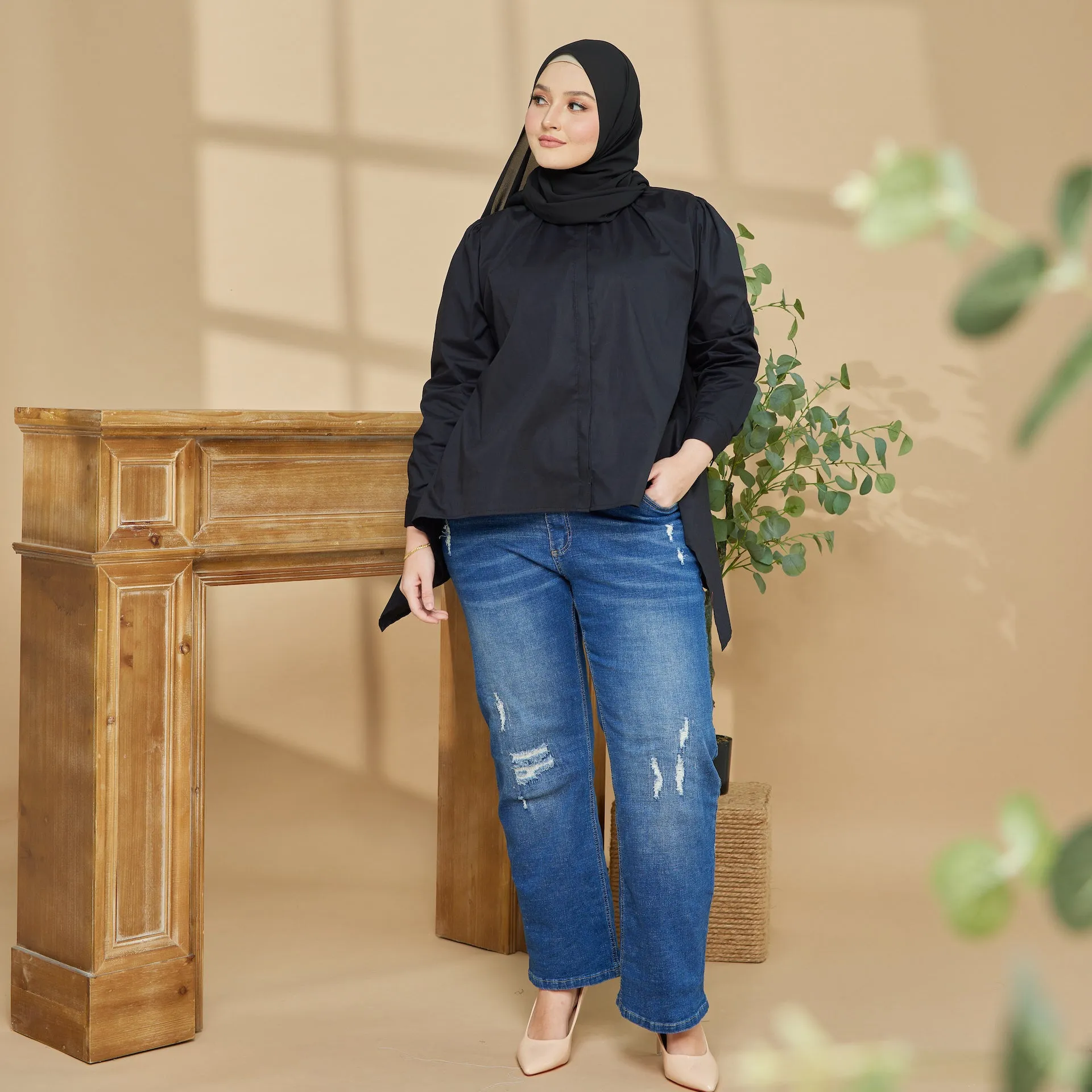 Haydar Batik Blouse - Black