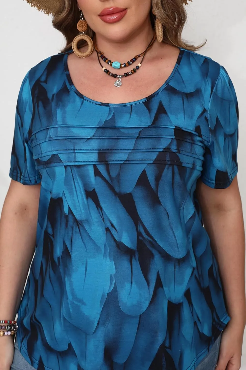 HBEYYTO Womens Plus Size Tops Short Sleeve Pleated T shirts Dressy Casual Scooped Neck Flowy Loose Floral Blouses 1X-5X